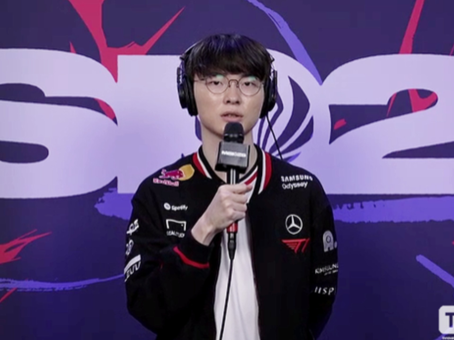  曼联教练前后对比 AYX SPORTS官网