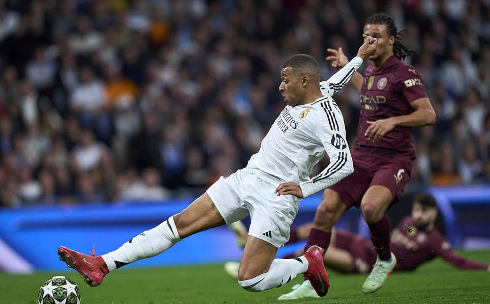 夺冠引爆全场！，Doinb意外战胜巴塞罗那热度持续攀升的简单介绍AYX SPORTS官网