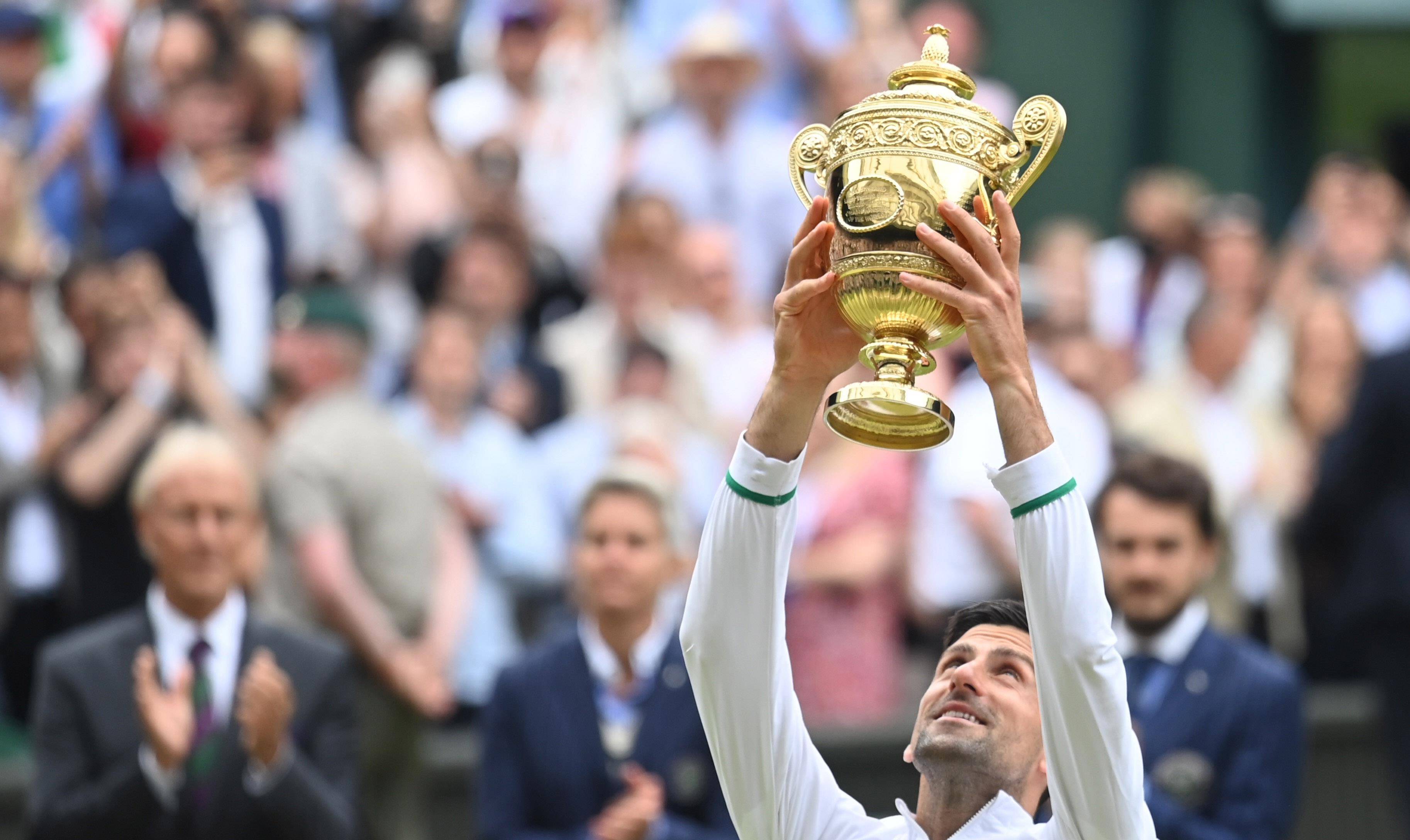 包含费德勒巅峰对决，德约科维奇与40激战塞尔维亚队分钟，回归赛场胜负难料！的词条爱游戏AYX官方入口